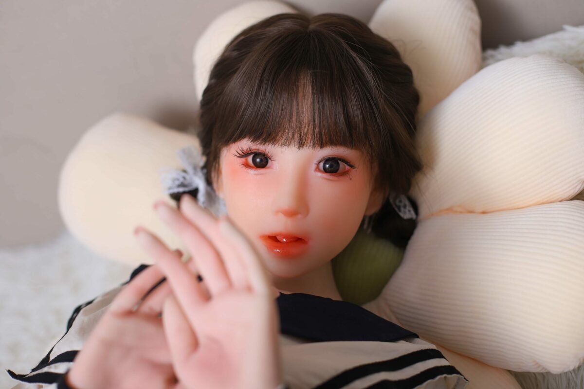 Juun Japanese Cute Mini Sex Doll With Movable Chin Petitesexdoll